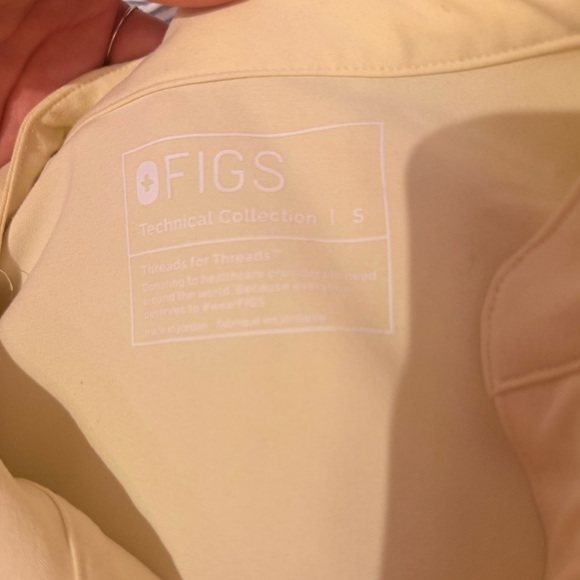 FIGS Scrub Set - Picture 3 of 6